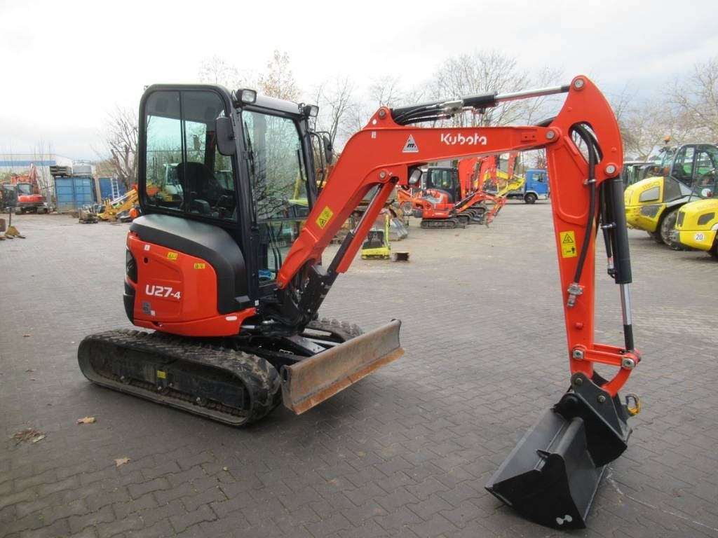 Kubota KX027-4 GL - מיני מחפר: תמונה 2 Kubota KX027-4 GL - מיני מחפר: תמונה 2