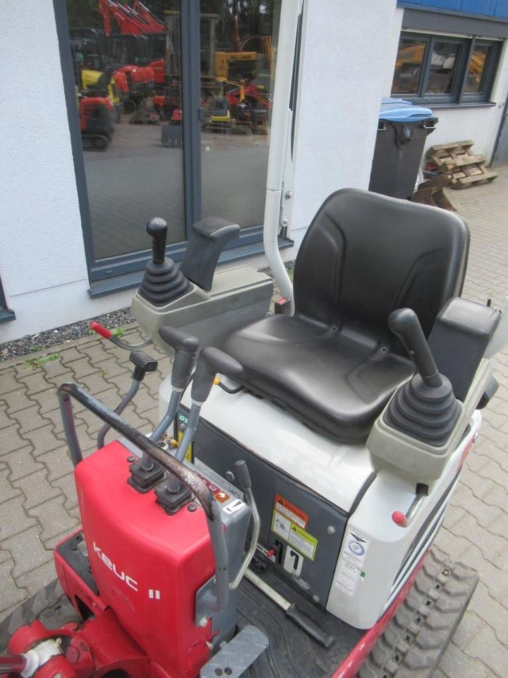 Takeuchi TB 210 R - מיני מחפר: תמונה 5 Takeuchi TB 210 R - מיני מחפר: תמונה 5