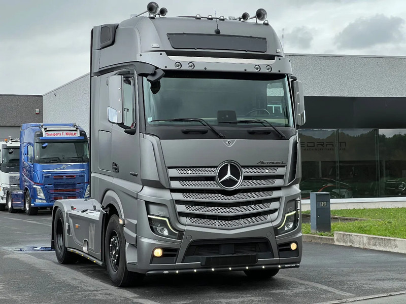 Mercedes-Benz Actros 1863 GIGASPACE*ACTROS L 1863*Full OPTIONS* - יחידת טרקטור: תמונה 2 Mercedes-Benz Actros 1863 GIGASPACE*ACTROS L 1863*Full OPTIONS* - יחידת טרקטור: תמונה 2
