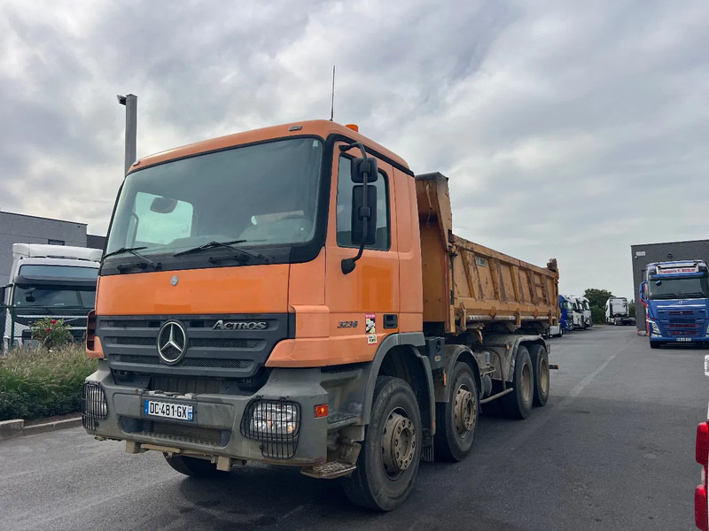 Mercedes-Benz Actros 3336 8x4 TIPPER**3 Pedals**Actros 3336** - מזהיר: תמונה 5 Mercedes-Benz Actros 3336 8x4 TIPPER**3 Pedals**Actros 3336** - מזהיר: תמונה 5