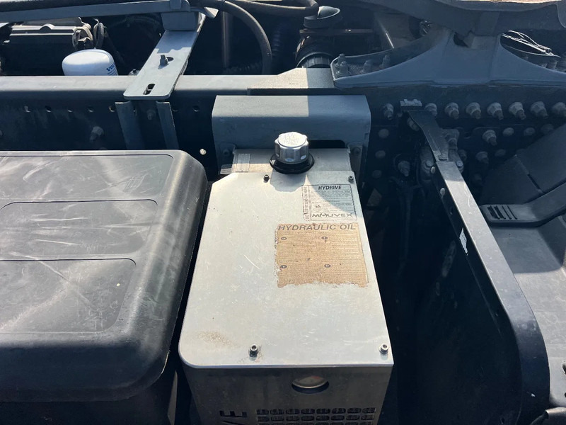 Volvo FH 460 ADR-FL-AT-EXIII **PTO POMP*COMPRESSOR* - יחידת טרקטור: תמונה 3 Volvo FH 460 ADR-FL-AT-EXIII **PTO POMP*COMPRESSOR* - יחידת טרקטור: תמונה 3