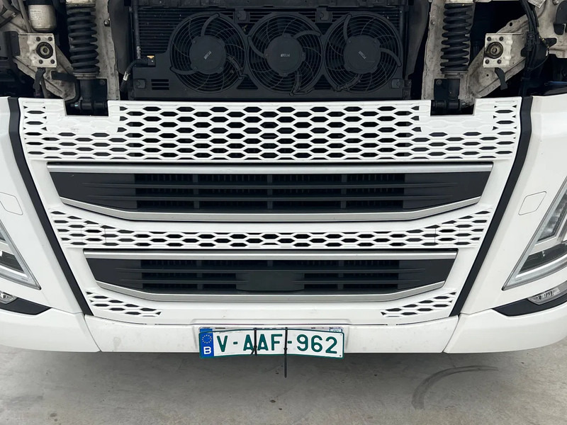 Volvo FH 500 XL CAB**500.000km**FH 500 XL 2022*TURBO COMPOUND* - יחידת טרקטור: תמונה 3 Volvo FH 500 XL CAB**500.000km**FH 500 XL 2022*TURBO COMPOUND* - יחידת טרקטור: תמונה 3
