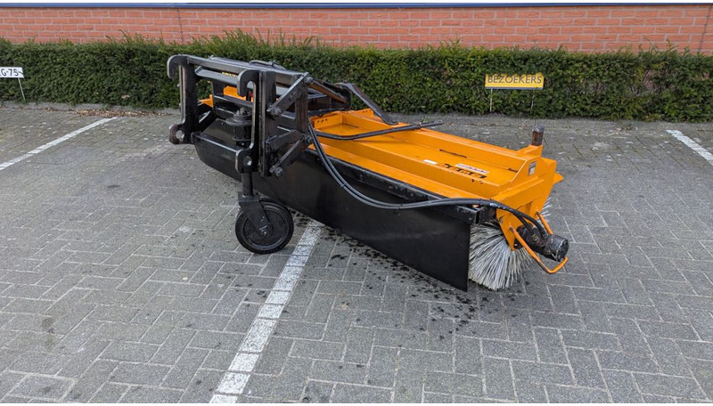 Bema Bema 25 Veegmachine - מכונת ניקוי: תמונה 3 Bema Bema 25 Veegmachine - מכונת ניקוי: תמונה 3