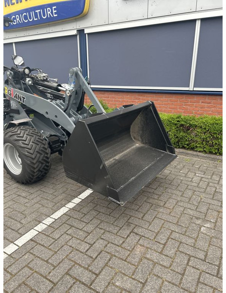 Tobroco Grondbak 130 cm Giant aanspan - דלי עבור מכונת בנייה: תמונה 2 Tobroco Grondbak 130 cm Giant aanspan - דלי עבור מכונת בנייה: תמונה 2