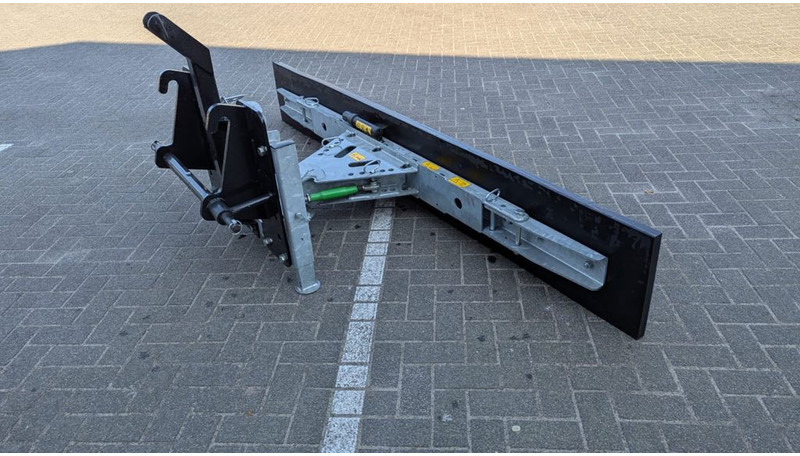 Zocon Rubberschuif 2.80 mtr Giant + 3-punts - ציוד לבעלי חיים: תמונה 2 Zocon Rubberschuif 2.80 mtr Giant + 3-punts - ציוד לבעלי חיים: תמונה 2