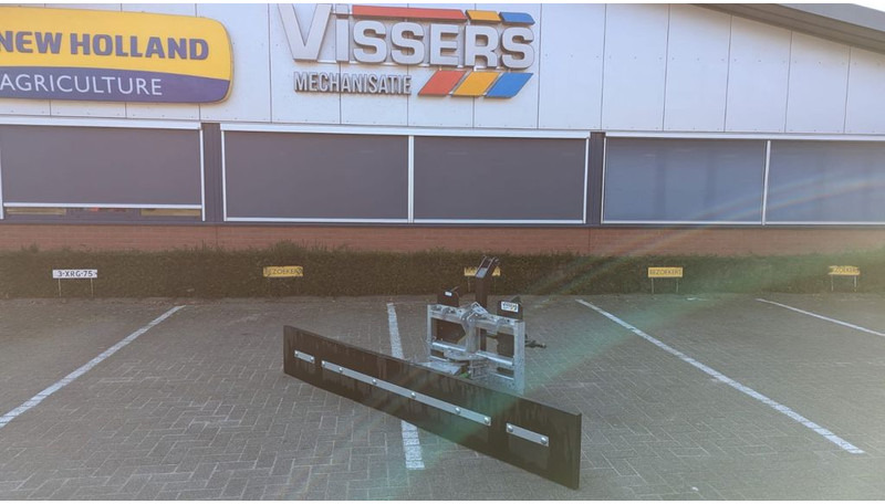 Zocon Rubberschuif 2.80 mtr Giant + 3-punts - ציוד לבעלי חיים: תמונה 5 Zocon Rubberschuif 2.80 mtr Giant + 3-punts - ציוד לבעלי חיים: תמונה 5