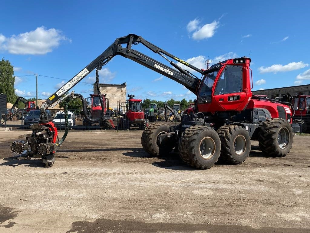 Komatsu 911  - מקצרת יערות: תמונה 1 Komatsu 911  - מקצרת יערות: תמונה 1