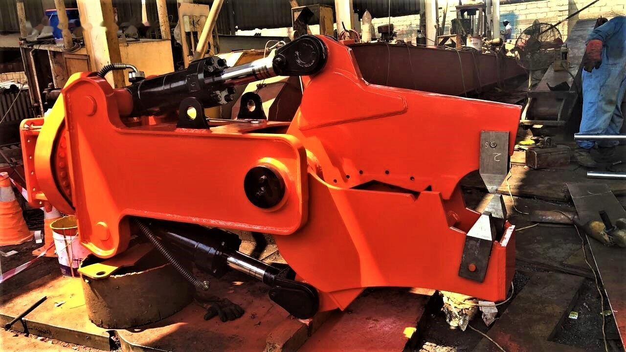 AME 360' Rotating Concrete Demolition Shear Jaw Suitable for 30-50 T - מזמרת הריסה עבור מחפר: תמונה 5 AME 360' Rotating Concrete Demolition Shear Jaw Suitable for 30-50 T - מזמרת הריסה עבור מחפר: תמונה 5