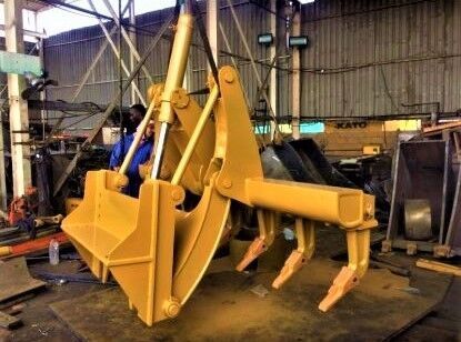 AME Grader Ripper - מרטש עבור מפלסת: תמונה 1 AME Grader Ripper - מרטש עבור מפלסת: תמונה 1