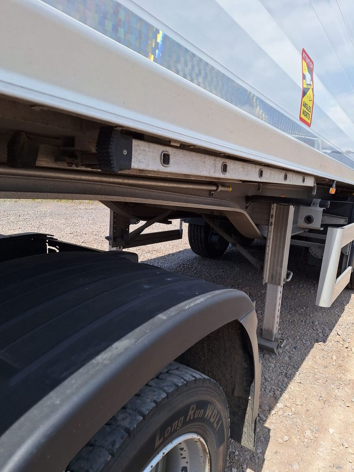 סמיטריילר עם מזהיר Benalu Bulkliner S 95  50m³ Kombiklappe: תמונה 12
