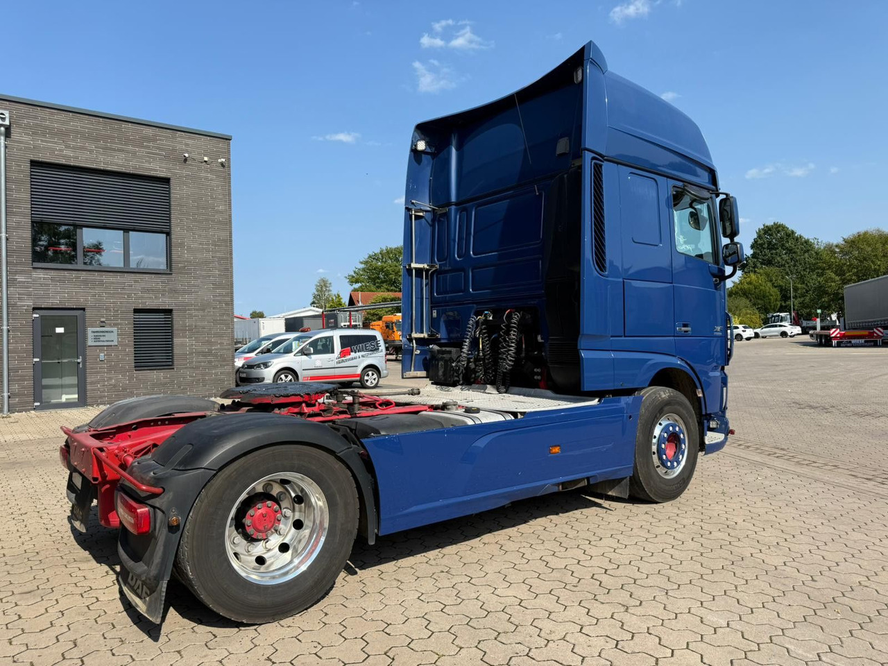 DAF XF 450 FT Hydraulik Alu Felgen - יחידת טרקטור: תמונה 3 DAF XF 450 FT Hydraulik Alu Felgen - יחידת טרקטור: תמונה 3