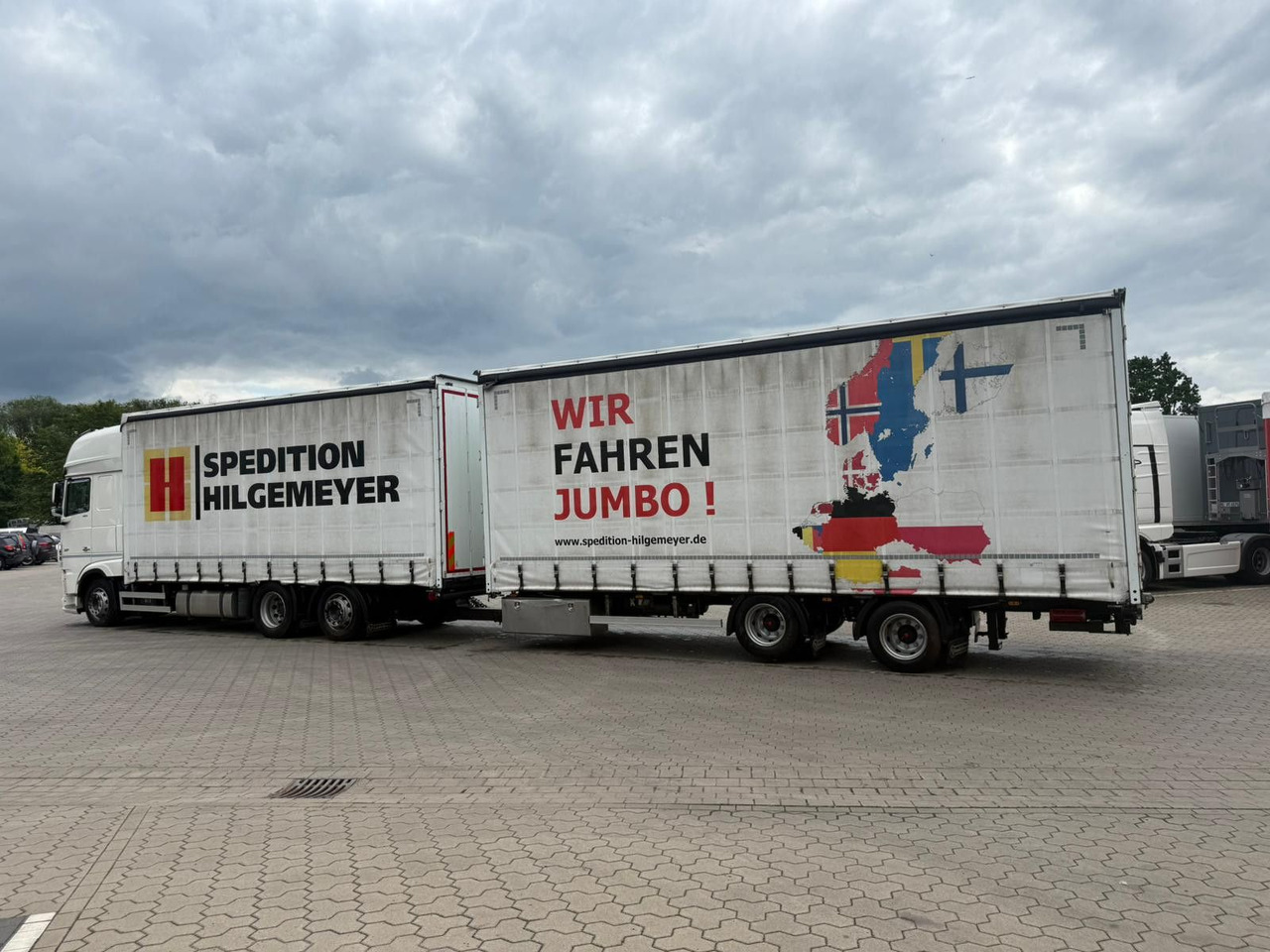 DAF XF 480 FAN LowDeck 6x2 Jumbo Inklusive Anhänger - משאית וילונות צד, קרון נגרר עם וילונות צד: תמונה 4 DAF XF 480 FAN LowDeck 6x2 Jumbo Inklusive Anhänger - משאית וילונות צד, קרון נגרר עם וילונות צד: תמונה 4