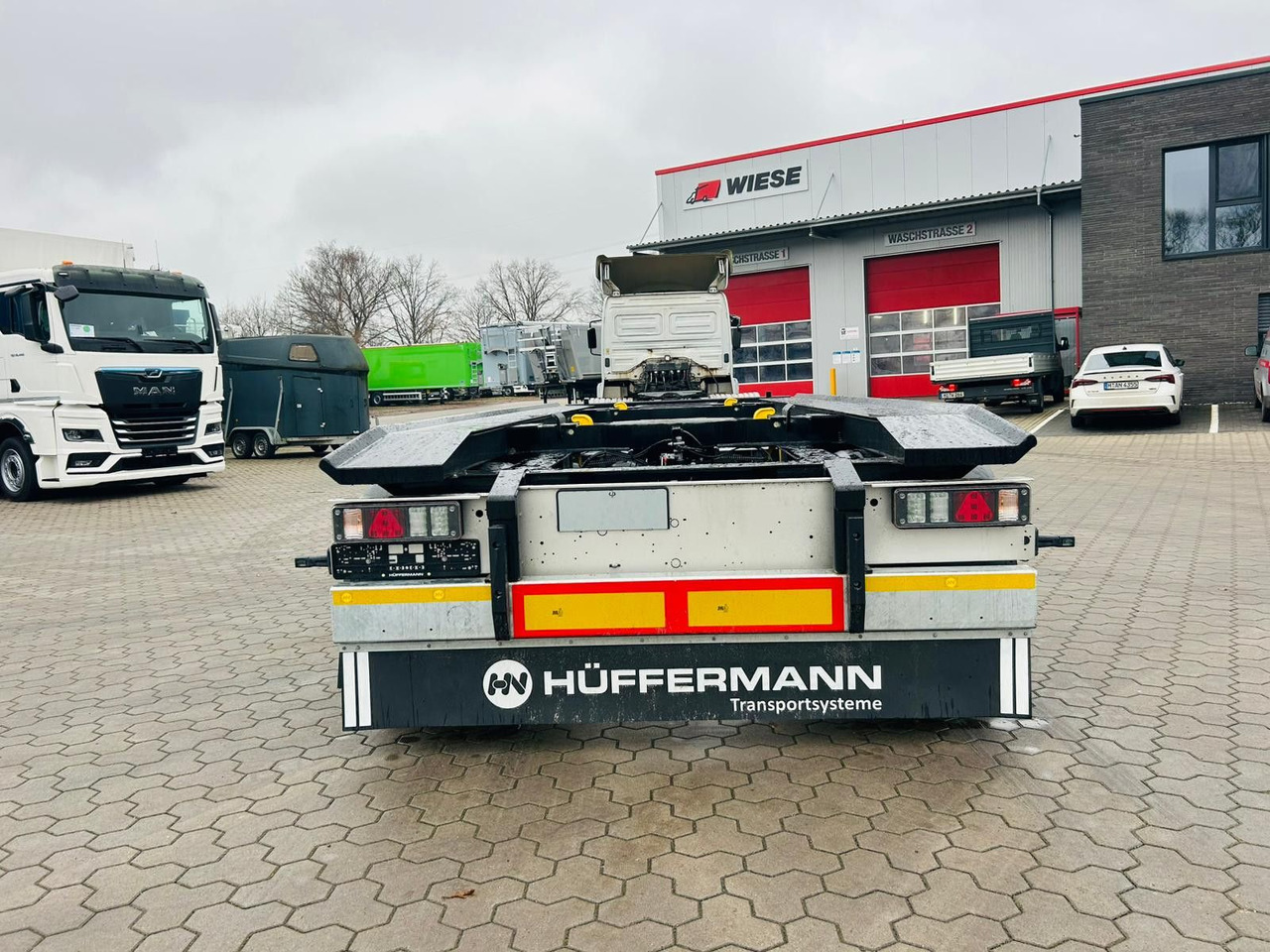 Hüffermann HAR 20.70 LS Aussenrollen Anhänger Sofort Verfüg - קרון נגרר מתגלגל/ מדלג: תמונה 5 Hüffermann HAR 20.70 LS Aussenrollen Anhänger Sofort Verfüg - קרון נגרר מתגלגל/ מדלג: תמונה 5