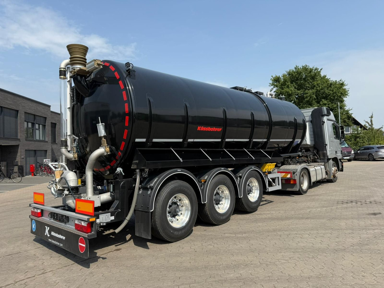 Kässbohrer K.STN L 30 Edelstahl Tanker Gülle Naturabfall - סמיטריילר מכל: תמונה 2 Kässbohrer K.STN L 30 Edelstahl Tanker Gülle Naturabfall - סמיטריילר מכל: תמונה 2