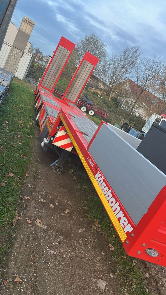 Kässbohrer KSLA RJ Mega Jumbo Tieflader tele Wie Neu - סמיטריילר עם מטען נמוך: תמונה 5 Kässbohrer KSLA RJ Mega Jumbo Tieflader tele Wie Neu - סמיטריילר עם מטען נמוך: תמונה 5