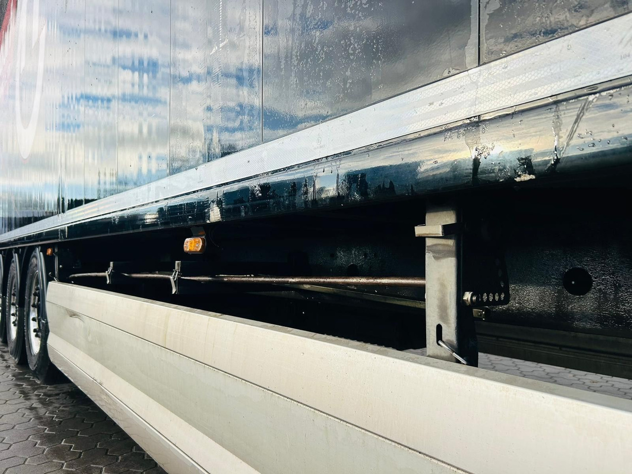 סמיטריילר עם רצפת הליכה Knapen K100 Schubboden 92m³ Alu Felgen TÜV Plane Neu: תמונה 14 סמיטריילר עם רצפת הליכה Knapen K100 Schubboden 92m³ Alu Felgen TÜV Plane Neu: תמונה 14
