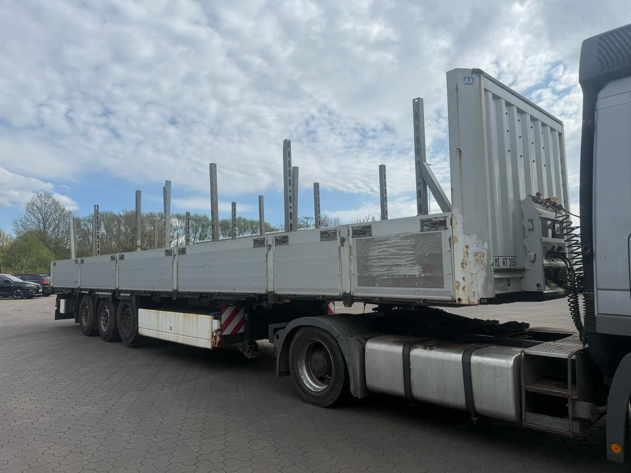 Krone Stahlmattenauflieger mit Bordwände - TÜV Neu - סמיטריילר צד נופל/ שטוח: תמונה 4 Krone Stahlmattenauflieger mit Bordwände - TÜV Neu - סמיטריילר צד נופל/ שטוח: תמונה 4