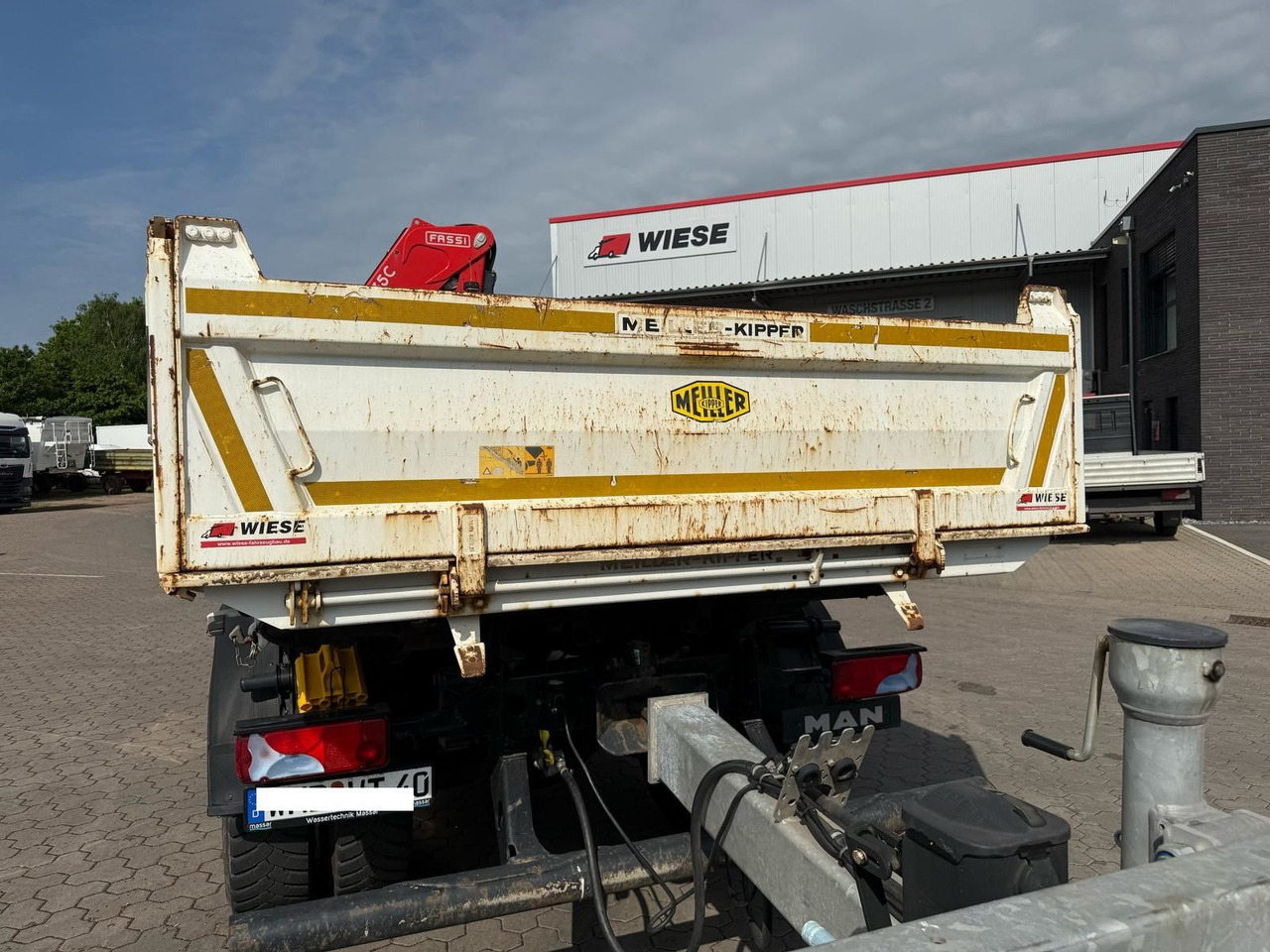 MAN TGM 18.320 4x2 BB mit Kran Fassi F135 Kipper - מזהיר, משאית מנוף: תמונה 5 MAN TGM 18.320 4x2 BB mit Kran Fassi F135 Kipper - מזהיר, משאית מנוף: תמונה 5