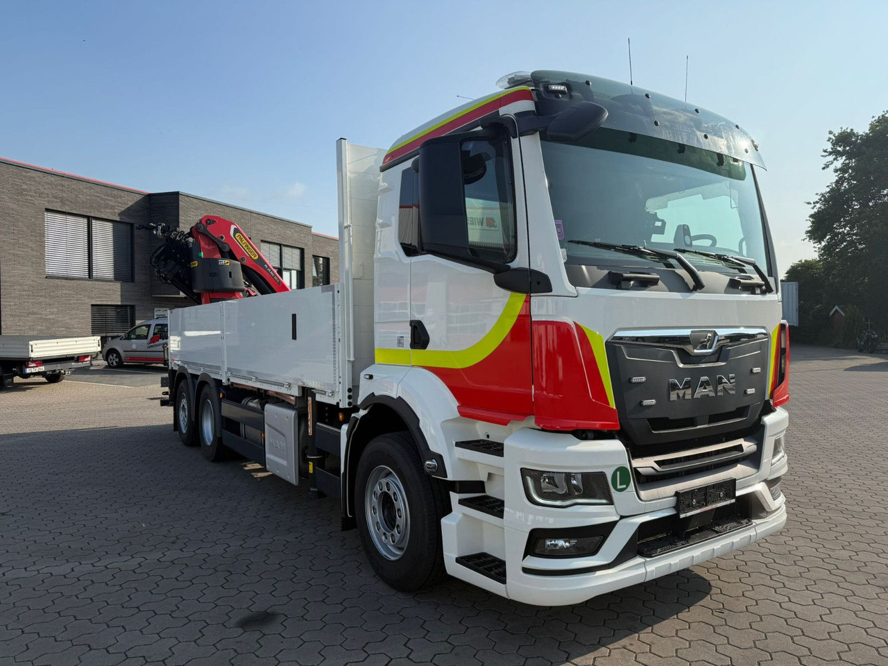 MAN TGS 26.430 6x2 Palfinger PK 35.502 !!5600 km!!! - משאית מנוף: תמונה 3 MAN TGS 26.430 6x2 Palfinger PK 35.502 !!5600 km!!! - משאית מנוף: תמונה 3