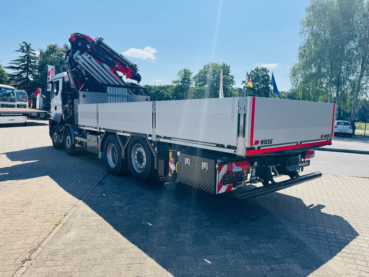 MAN TGS 32.510 mit F710 Frontkran sofort - משאית מנוף: תמונה 5 MAN TGS 32.510 mit F710 Frontkran sofort - משאית מנוף: תמונה 5