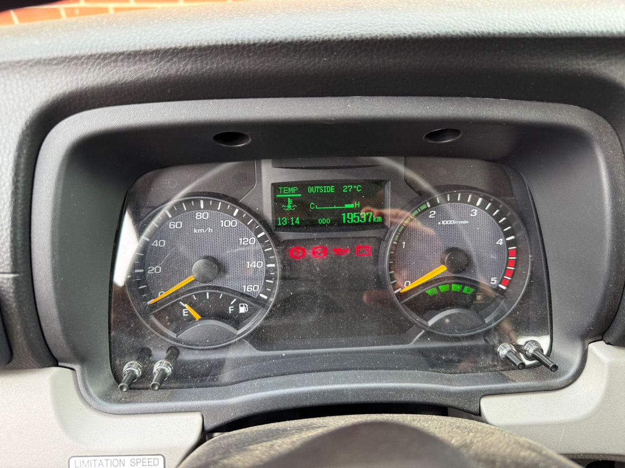 Mitsubishi Fuso Canter 7C18 Arbeitsbühnentransporter - משאית גרירה: תמונה 4 Mitsubishi Fuso Canter 7C18 Arbeitsbühnentransporter - משאית גרירה: תמונה 4