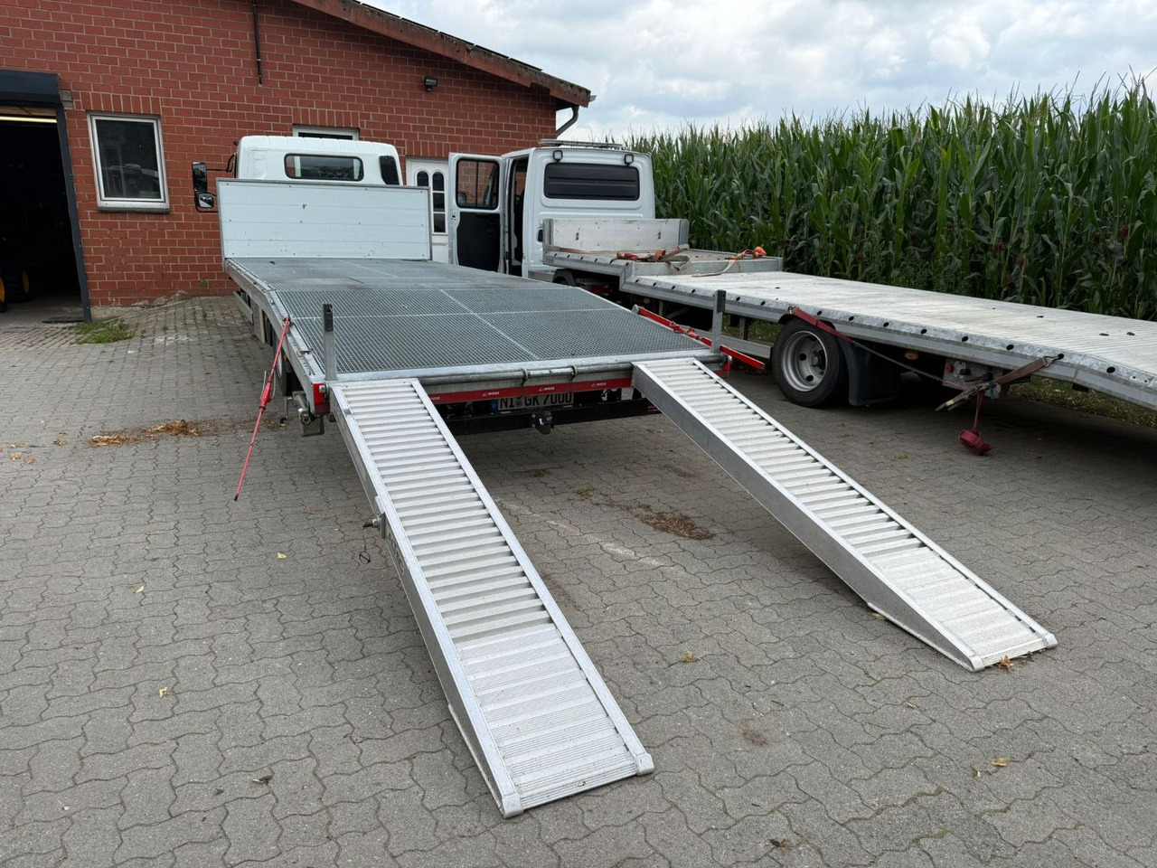 Mitsubishi Fuso Canter 7C18 Arbeitsbühnentransporter - כלי רכב מסחרי במיטה שטוחה: תמונה 3 Mitsubishi Fuso Canter 7C18 Arbeitsbühnentransporter - כלי רכב מסחרי במיטה שטוחה: תמונה 3