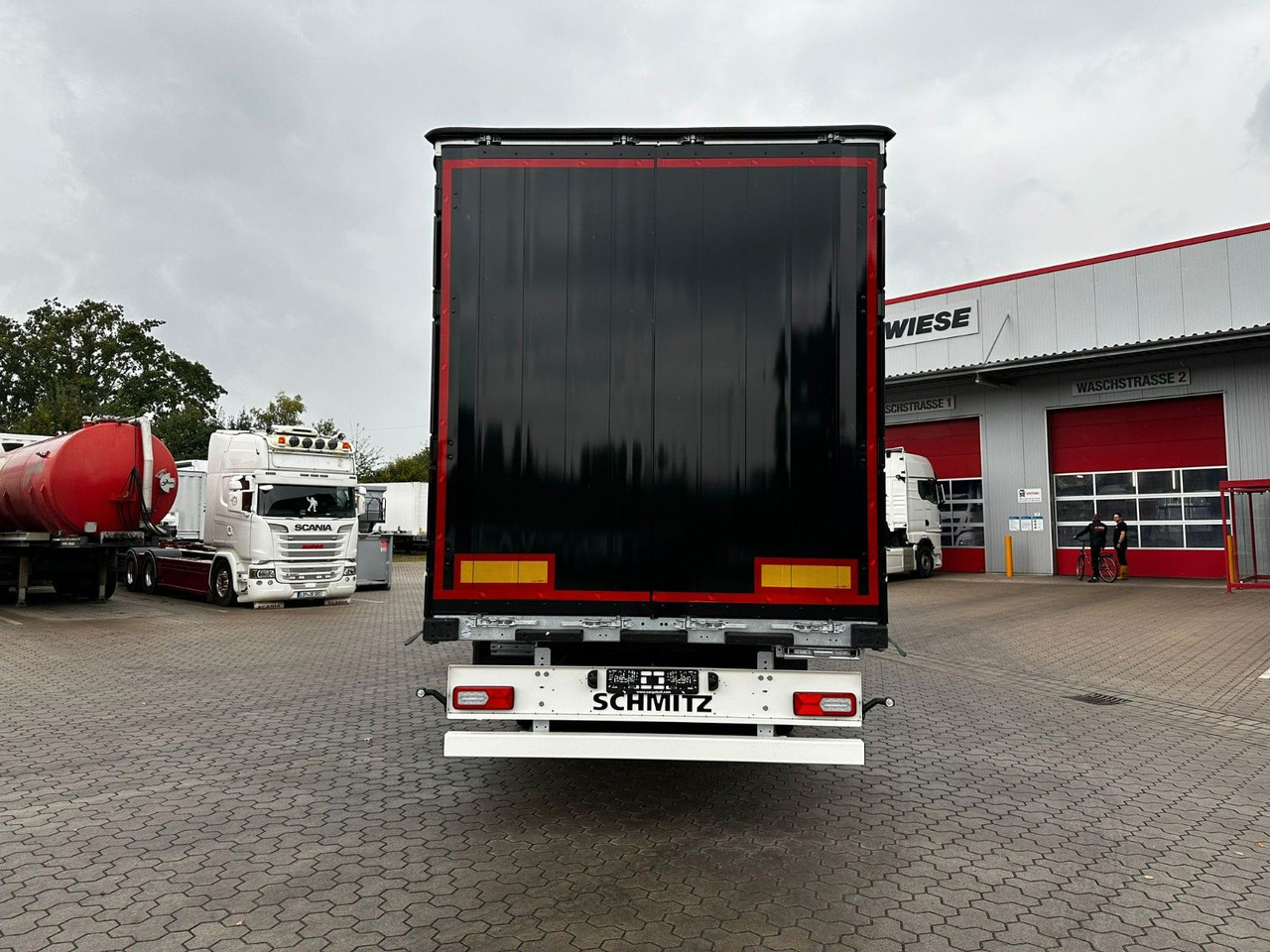 Schmitz Cargobull SCS 24/L Speed Curtain - sofort verfügbar!! - סמיטריילר עם וילונות צד: תמונה 5 Schmitz Cargobull SCS 24/L Speed Curtain - sofort verfügbar!! - סמיטריילר עם וילונות צד: תמונה 5