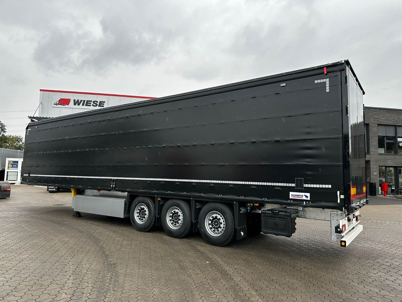 Schmitz Cargobull SCS 24/L Speed Curtain - sofort verfügbar!! - סמיטריילר עם וילונות צד: תמונה 2 Schmitz Cargobull SCS 24/L Speed Curtain - sofort verfügbar!! - סמיטריילר עם וילונות צד: תמונה 2