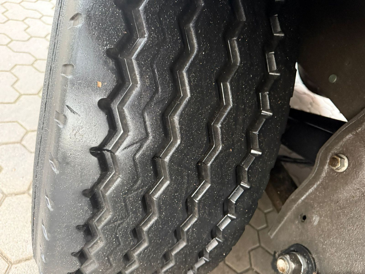 סמיטריילר עם וילונות צד Schmitz Cargobull Speed-Curtainsider - Top Zustand TÜV Neu: תמונה 22 סמיטריילר עם וילונות צד Schmitz Cargobull Speed-Curtainsider - Top Zustand TÜV Neu: תמונה 22