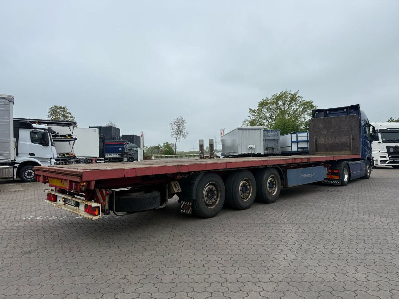 Schwarzmüller SPA 3/E Plattform Auflieger mit Schwerlastwinden - סמיטריילר צד נופל/ שטוח: תמונה 5 Schwarzmüller SPA 3/E Plattform Auflieger mit Schwerlastwinden - סמיטריילר צד נופל/ שטוח: תמונה 5