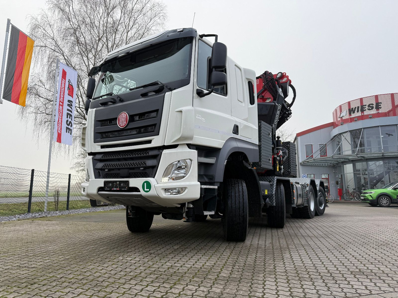 Tatra 41.500 8x8 Phoenix Fassi F710 Kran - משאית מנוף: תמונה 4 Tatra 41.500 8x8 Phoenix Fassi F710 Kran - משאית מנוף: תמונה 4