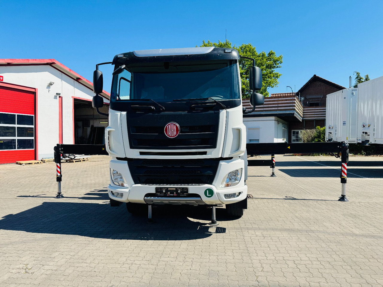 Tatra 6x6x6 Phoenix Fassi F545RA.2.27 L214 V20 - משאית מנוף: תמונה 4 Tatra 6x6x6 Phoenix Fassi F545RA.2.27 L214 V20 - משאית מנוף: תמונה 4