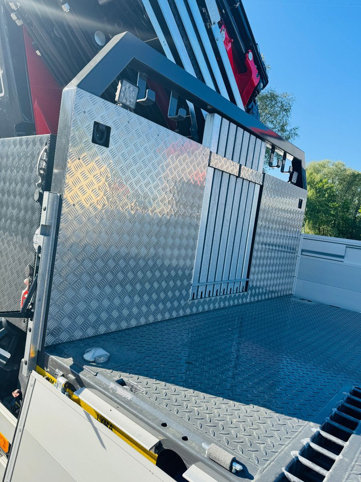 Volvo FH 500 8x2 mit F710RA.2.27 L426 und V20 Winde - משאית, משאית מנוף: תמונה 3 Volvo FH 500 8x2 mit F710RA.2.27 L426 und V20 Winde - משאית, משאית מנוף: תמונה 3