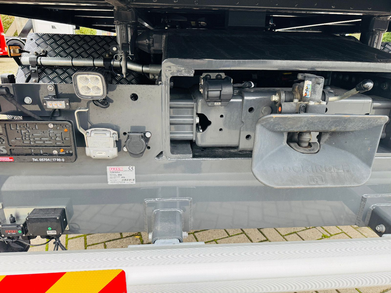 משאית צד נופל/ שטוחה, משאית מנוף Volvo FH 500 8x4 Kran F820 RA2.27 Jib & Winde Sofort: תמונה 9