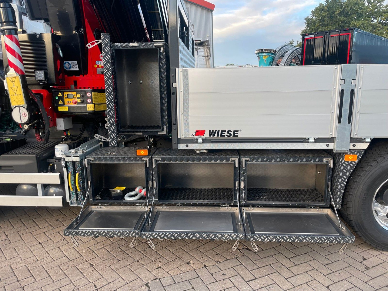 משאית צד נופל/ שטוחה, משאית מנוף Volvo FMX 500  FASSI Ladekran F545 JIB & Winde Sofort: תמונה 8