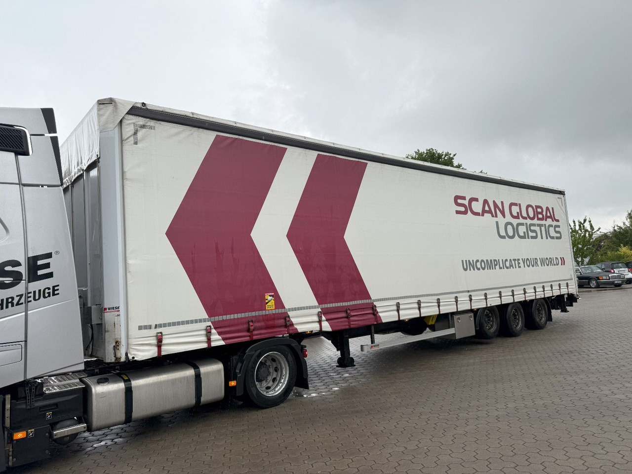 Wiese Mega Schiebeplane mit Dhollandia Rampe 9t - סמיטריילר עם מטען נמוך: תמונה 3 Wiese Mega Schiebeplane mit Dhollandia Rampe 9t - סמיטריילר עם מטען נמוך: תמונה 3