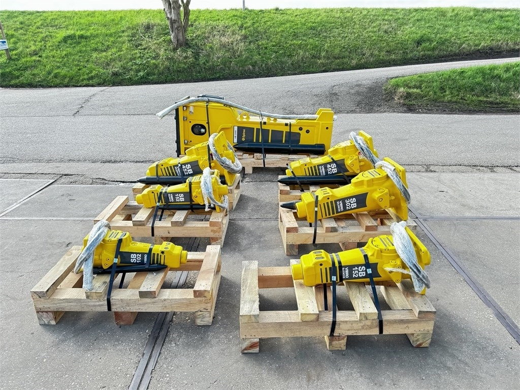Atlas Copco SB 302 Epiroc SB302 - פטיש הידרולי עבור מכונת בנייה: תמונה 4 Atlas Copco SB 302 Epiroc SB302 - פטיש הידרולי עבור מכונת בנייה: תמונה 4