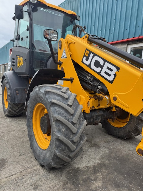 JCB TM220 - מפעיל טלסקופי: תמונה 2 JCB TM220 - מפעיל טלסקופי: תמונה 2