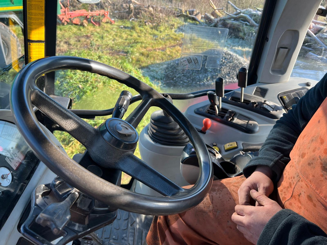 MASSEY FERGUSON 6480 DYNASHIFT - טרקטור חקלאי: תמונה 3 MASSEY FERGUSON 6480 DYNASHIFT - טרקטור חקלאי: תמונה 3