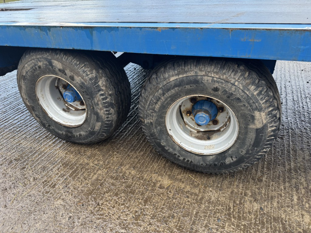 Stewart Bale trailer - טרקטור חקלאי: תמונה 4 Stewart Bale trailer - טרקטור חקלאי: תמונה 4