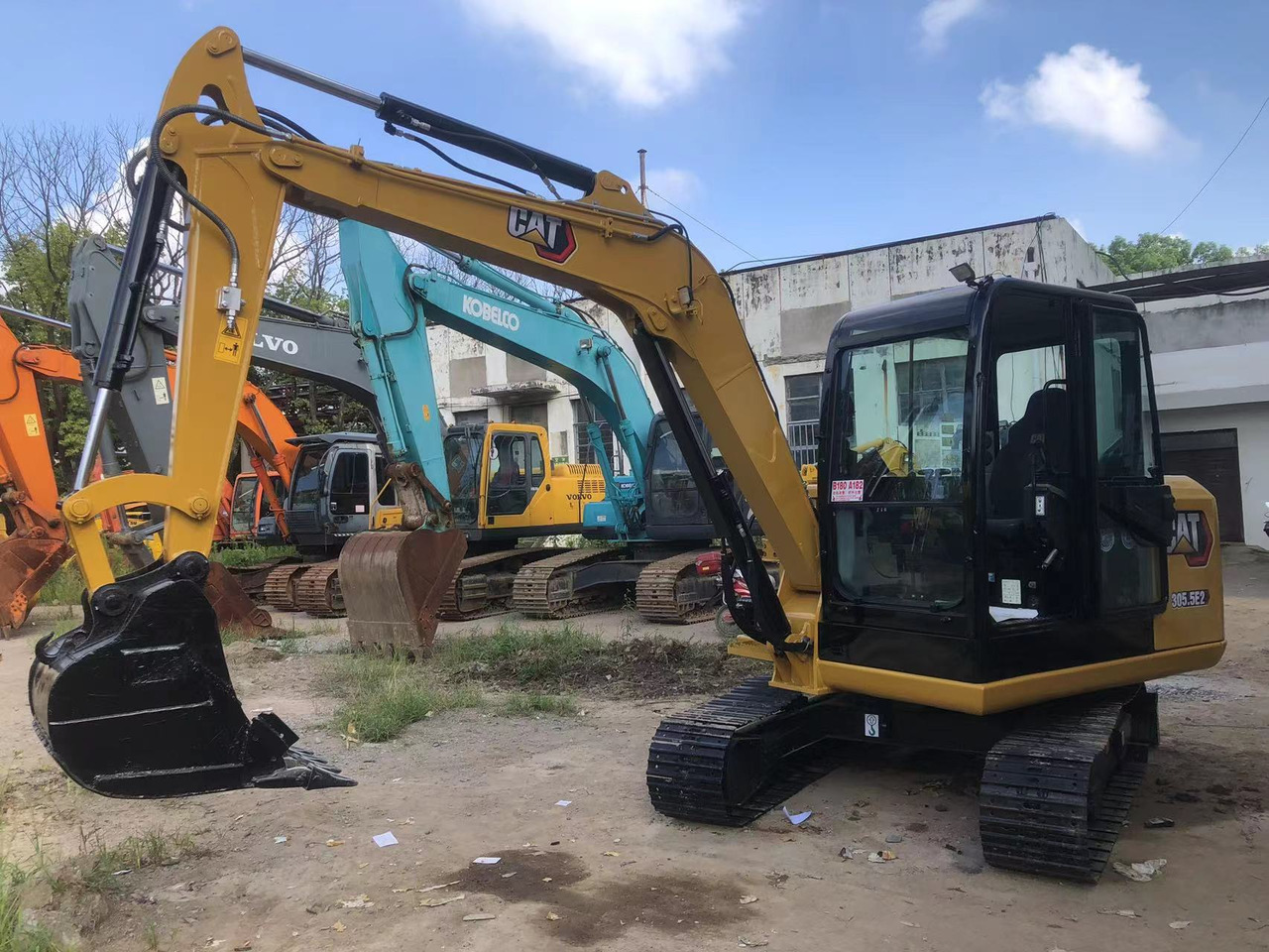 CATERPILLAR 305.5E - מיני מחפר: תמונה 1 CATERPILLAR 305.5E - מיני מחפר: תמונה 1