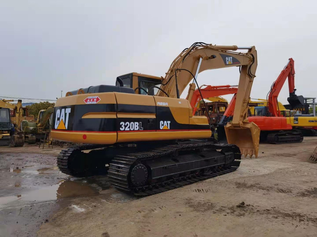 CATERPILLAR 320B - מחפר סורק: תמונה 4 CATERPILLAR 320B - מחפר סורק: תמונה 4