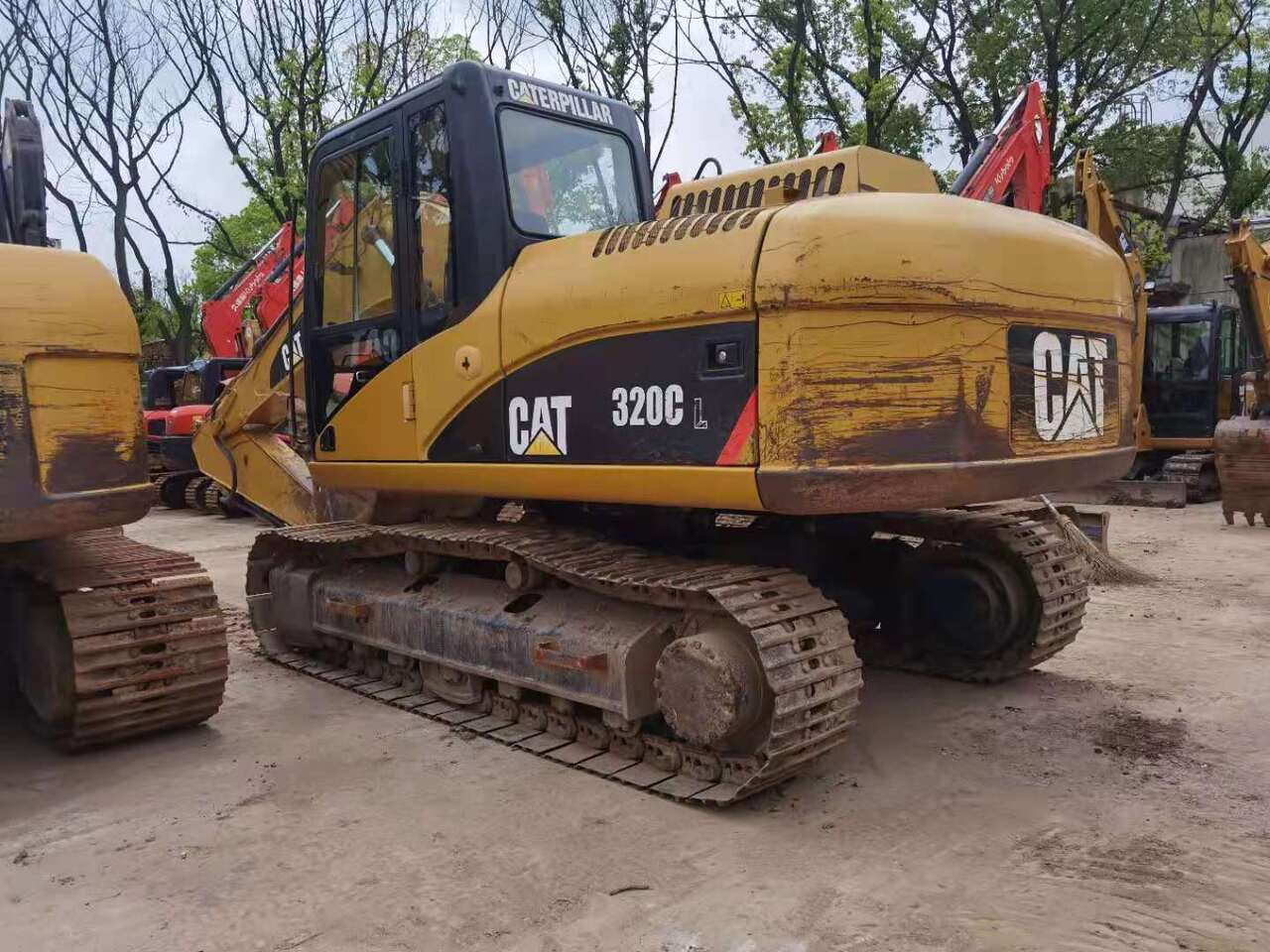 CATERPILLAR 320CL - מחפר סורק: תמונה 1 CATERPILLAR 320CL - מחפר סורק: תמונה 1