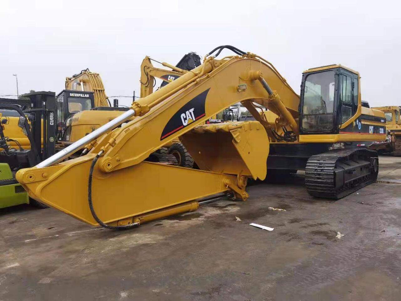 CATERPILLAR 330BL- crawler excavator - מחפר סורק: תמונה 3 CATERPILLAR 330BL- crawler excavator - מחפר סורק: תמונה 3