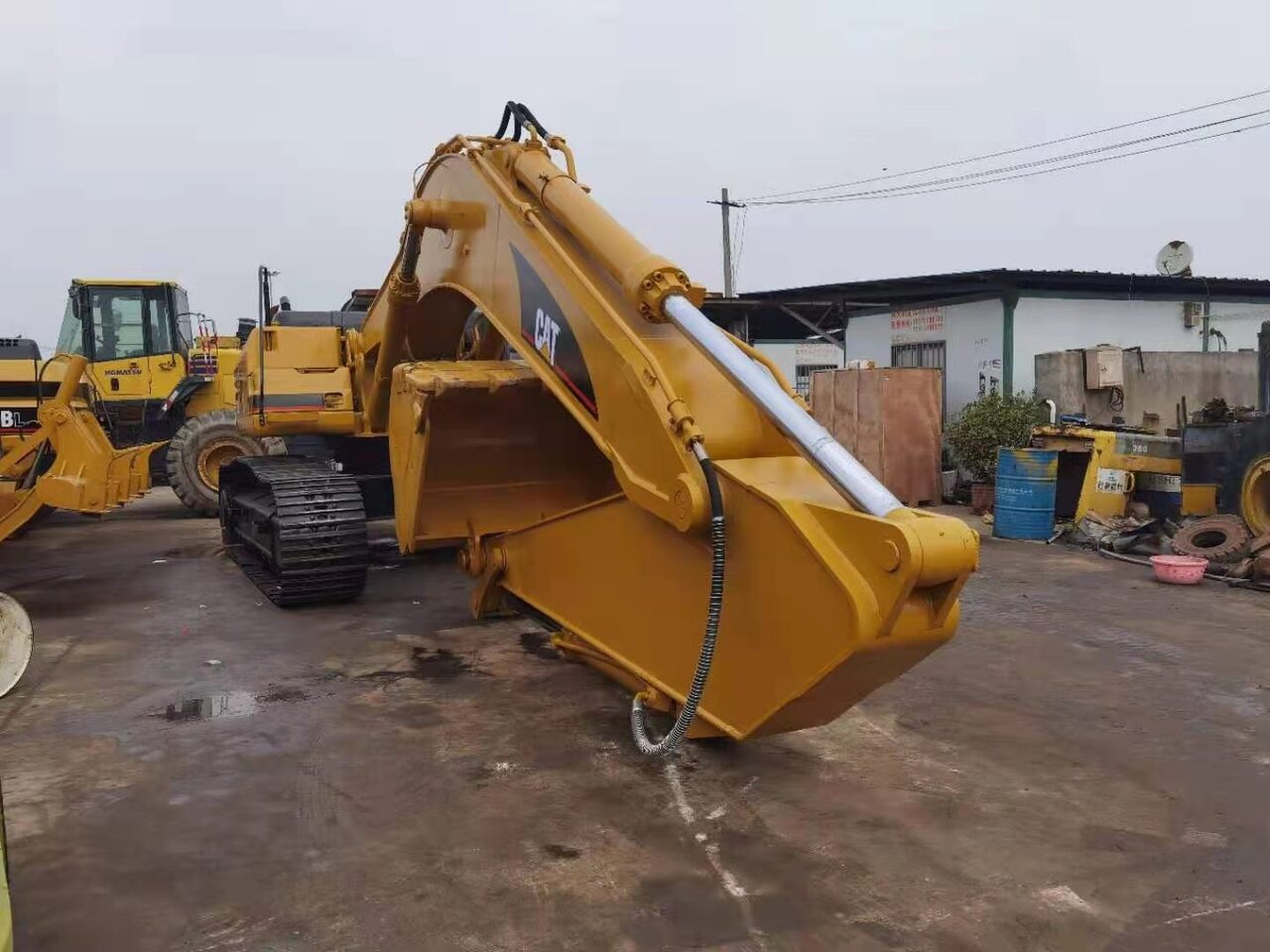 CATERPILLAR 330BL- crawler excavator - מחפר סורק: תמונה 5 CATERPILLAR 330BL- crawler excavator - מחפר סורק: תמונה 5