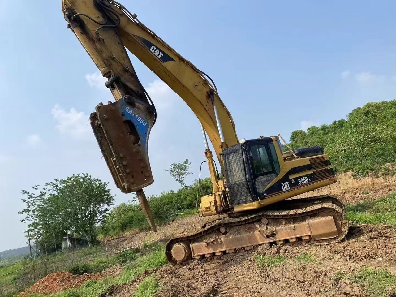 CATERPILLAR 345B - מחפר סורק: תמונה 2 CATERPILLAR 345B - מחפר סורק: תמונה 2
