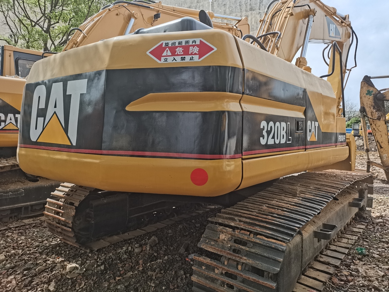 CATERPILLAR CAT-320BL - מחפר סורק: תמונה 1 CATERPILLAR CAT-320BL - מחפר סורק: תמונה 1