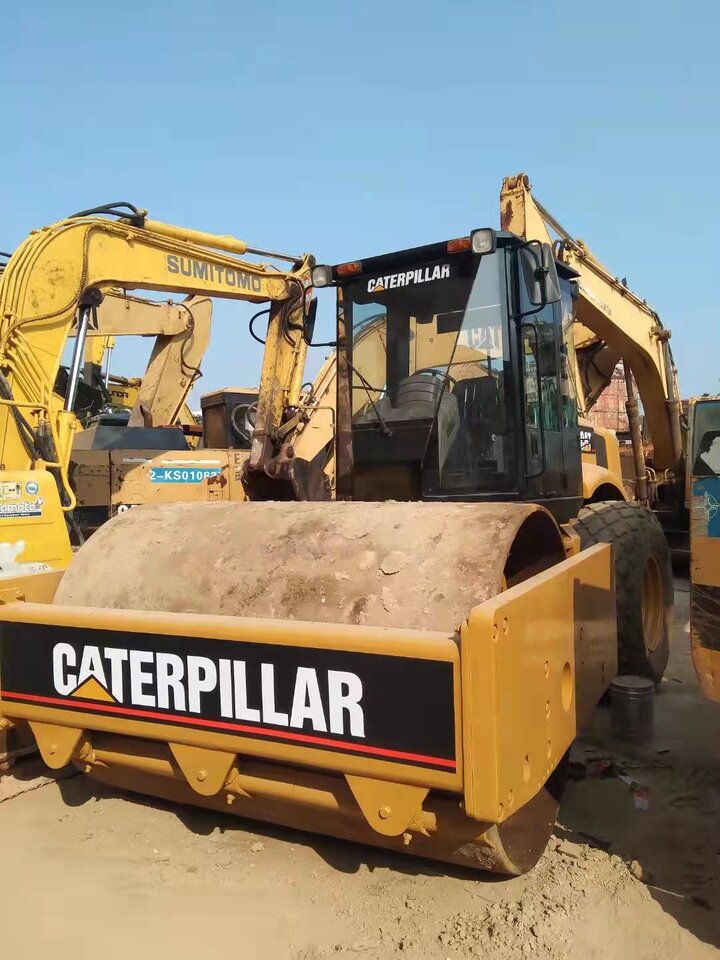 CATERPILLAR CS583D - רולר: תמונה 2 CATERPILLAR CS583D - רולר: תמונה 2