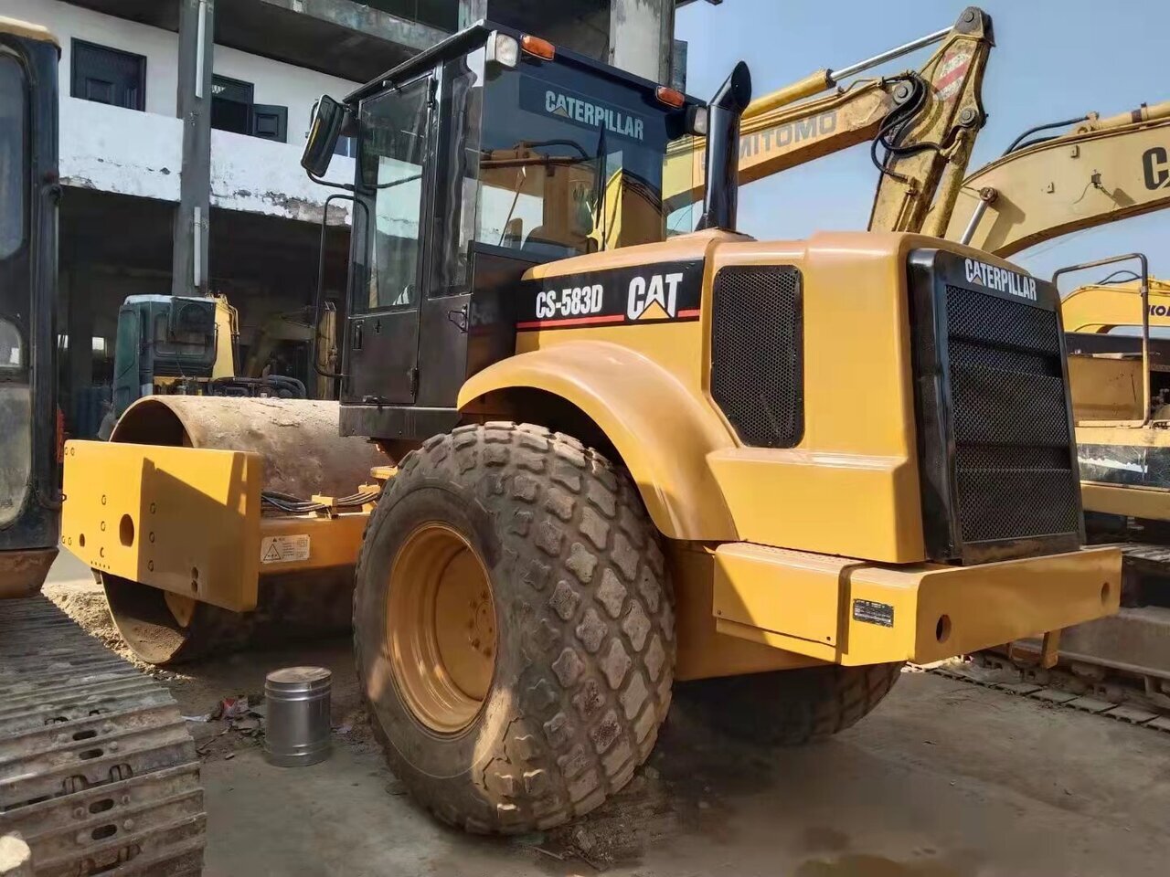 CATERPILLAR CS583D - רולר: תמונה 1 CATERPILLAR CS583D - רולר: תמונה 1
