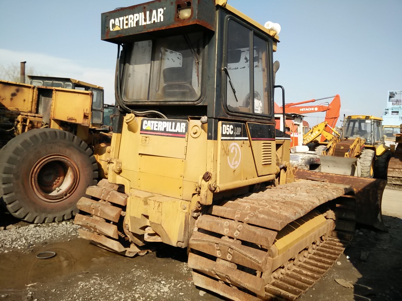 CATERPILLAR D5C - דחפור: תמונה 2 CATERPILLAR D5C - דחפור: תמונה 2